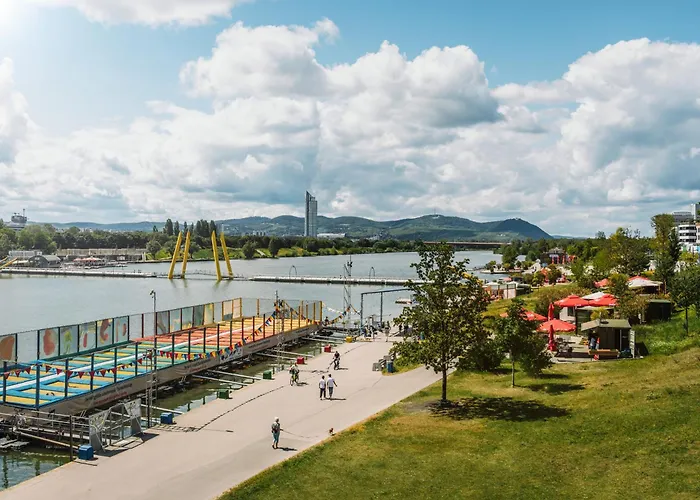 Melia ViennaГотель